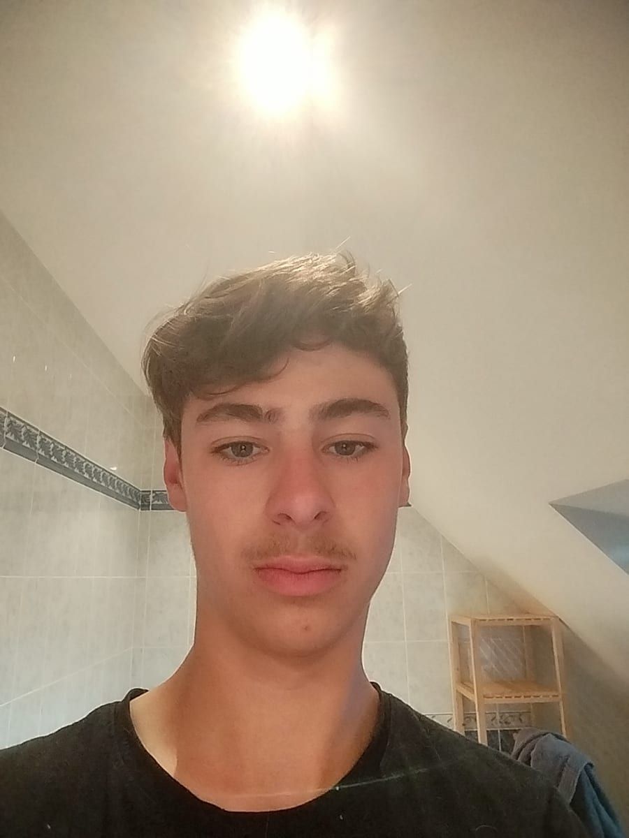 Profil de Djani, 28 ans, Annonce gay à Tenneville (Luxembourg)