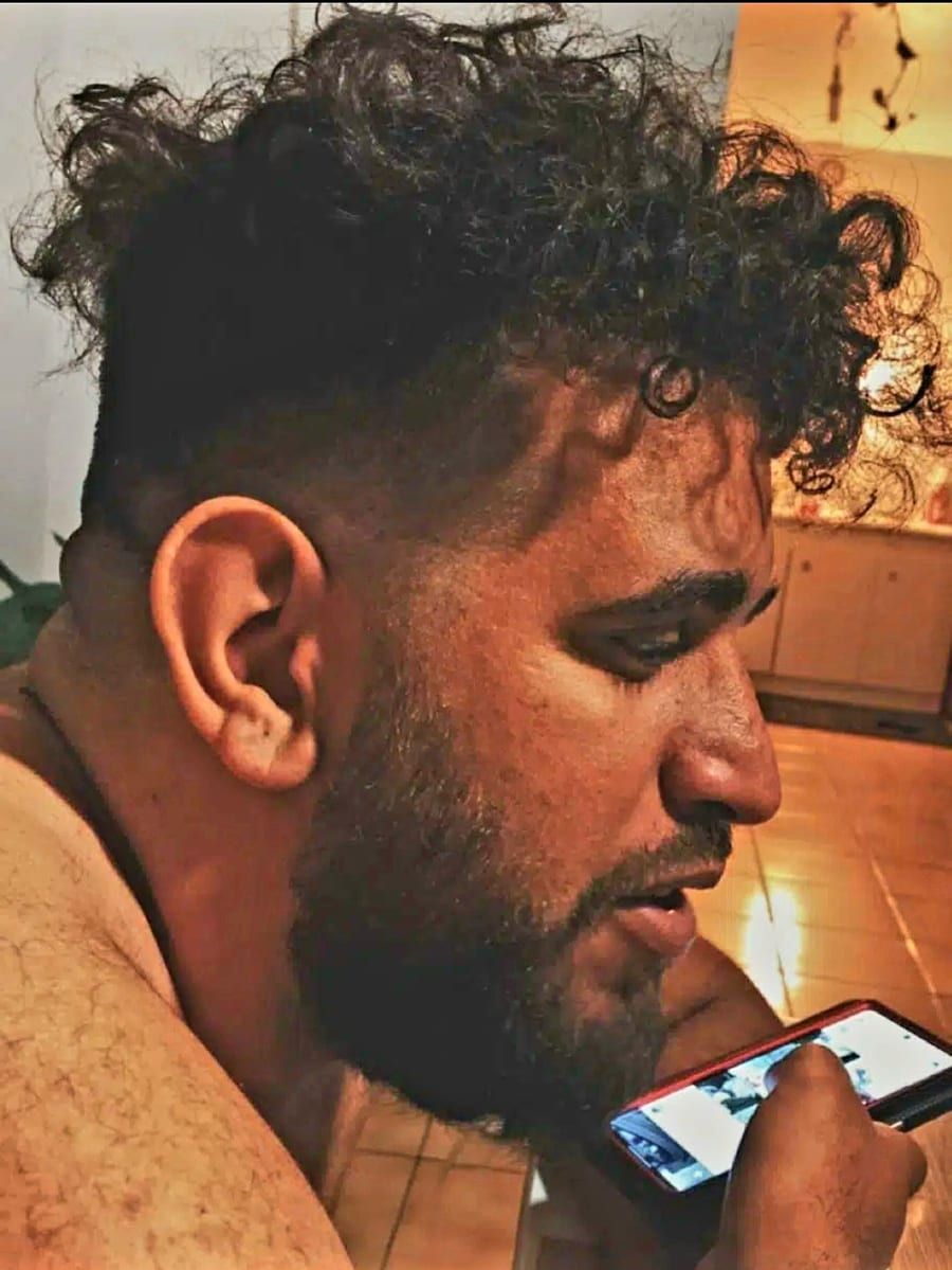 Waris - Annonce gay à Pepinster Profil de Waris, 43 ans, Annonce gay à Pepinster (Liège)