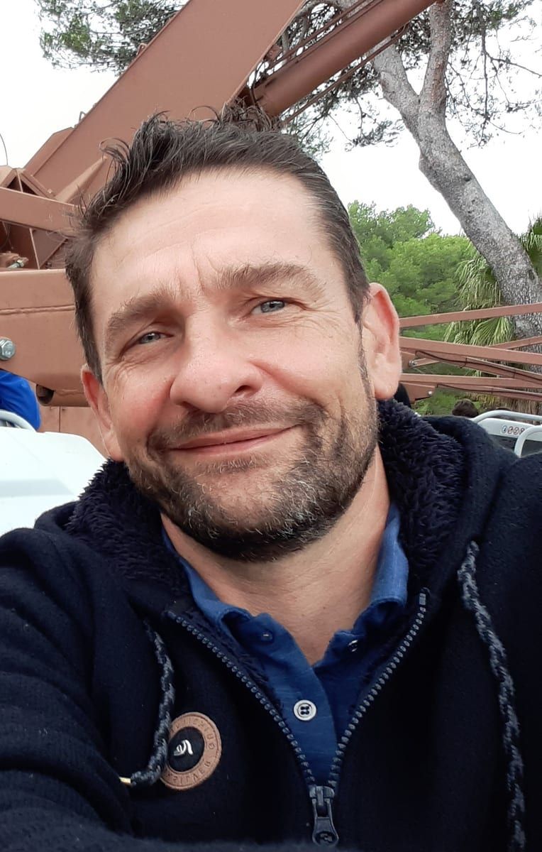 Profil de Egan, 45 ans, Annonce gay à Floreffe (Namur)