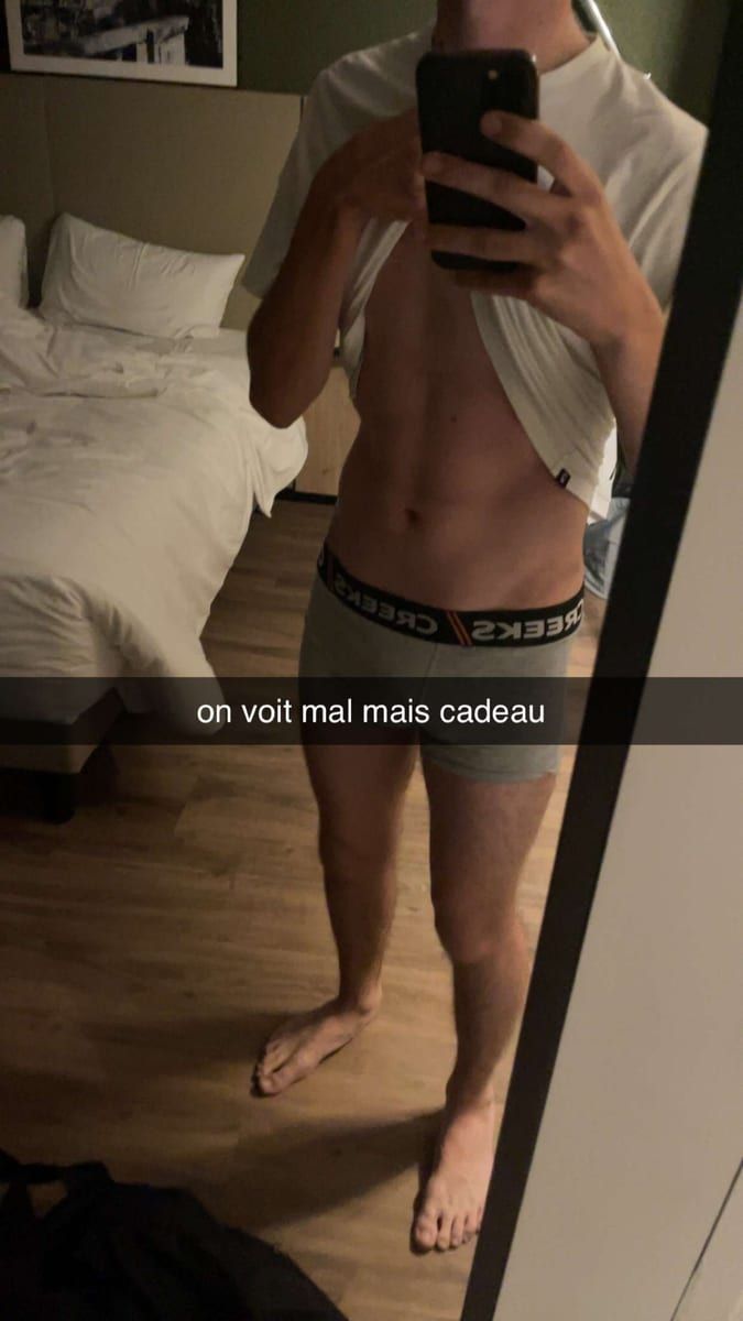 Profil de Salim, 22 ans, Annonce gay à Clavier (Liège)