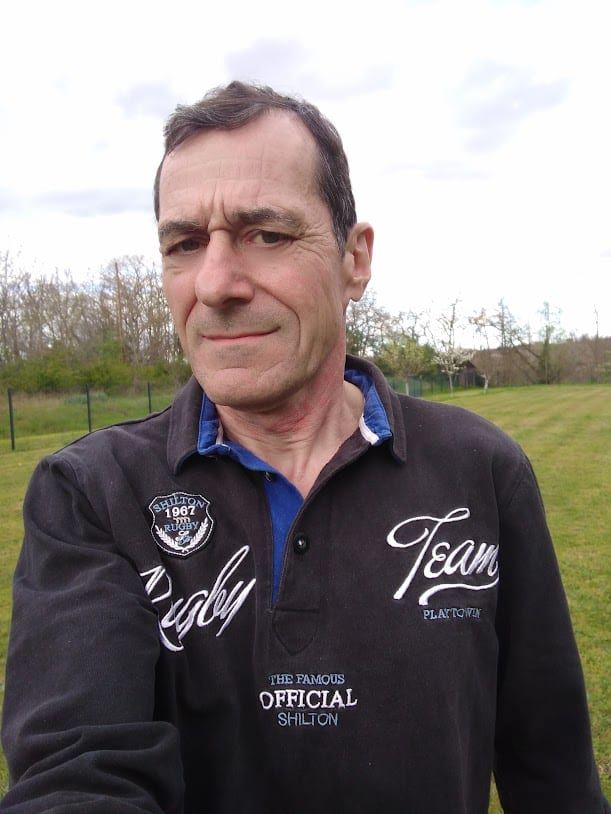 Eban - Annonce gay à Chastre Profil de Eban, 31 ans, Annonce gay à Chastre (Brabant wallon)