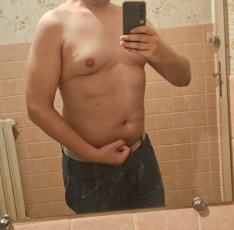 Profil de Mouaad, 42 ans, Annonce gay à Wellin (Luxembourg)