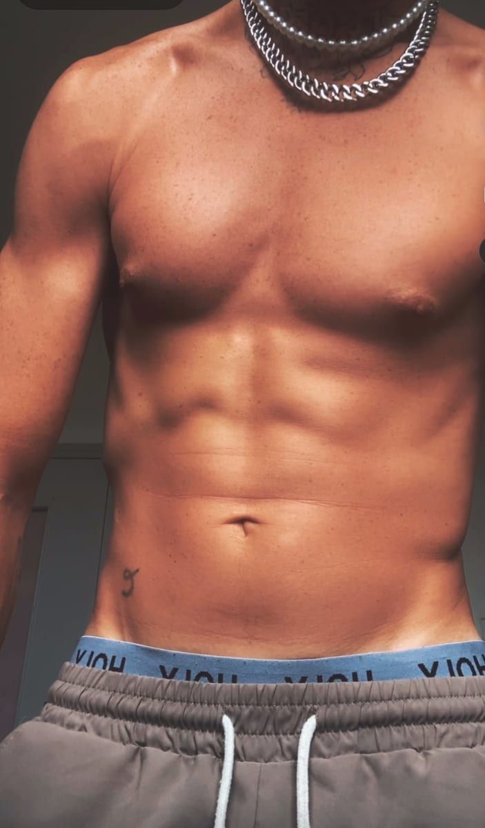 Profil de Charles-victor, 38 ans, Annonce gay à Saint-Ghislain (Hainaut)