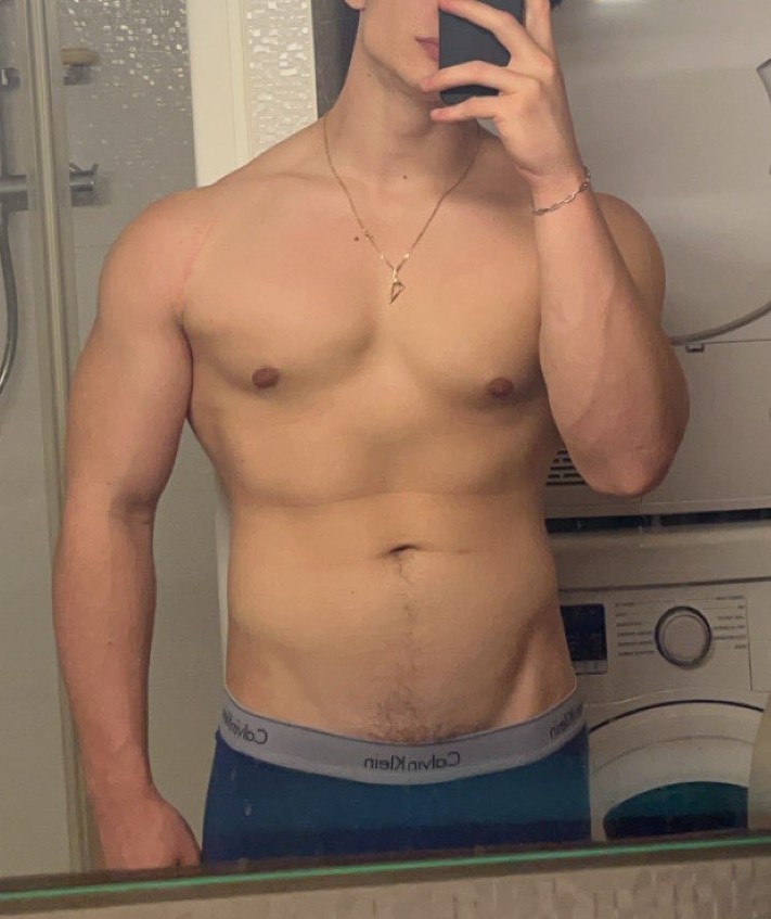 Profil de Yvon, 22 ans, Annonce gay à Yvoir (Namur)