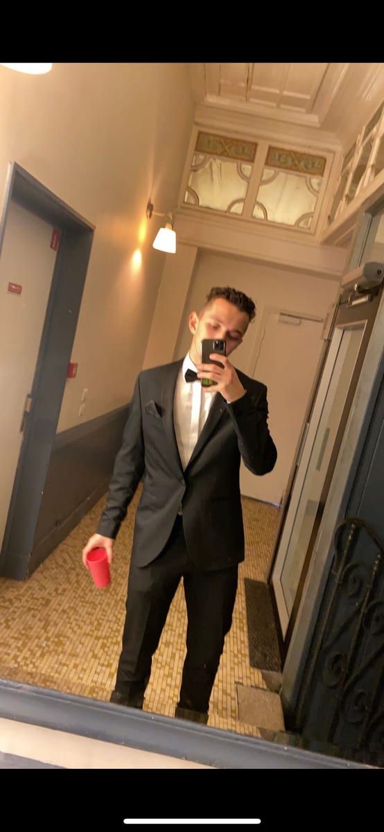 Finn - Annonce gay à Aubange Profil de Finn, 23 ans, Annonce gay à Aubange (Luxembourg)