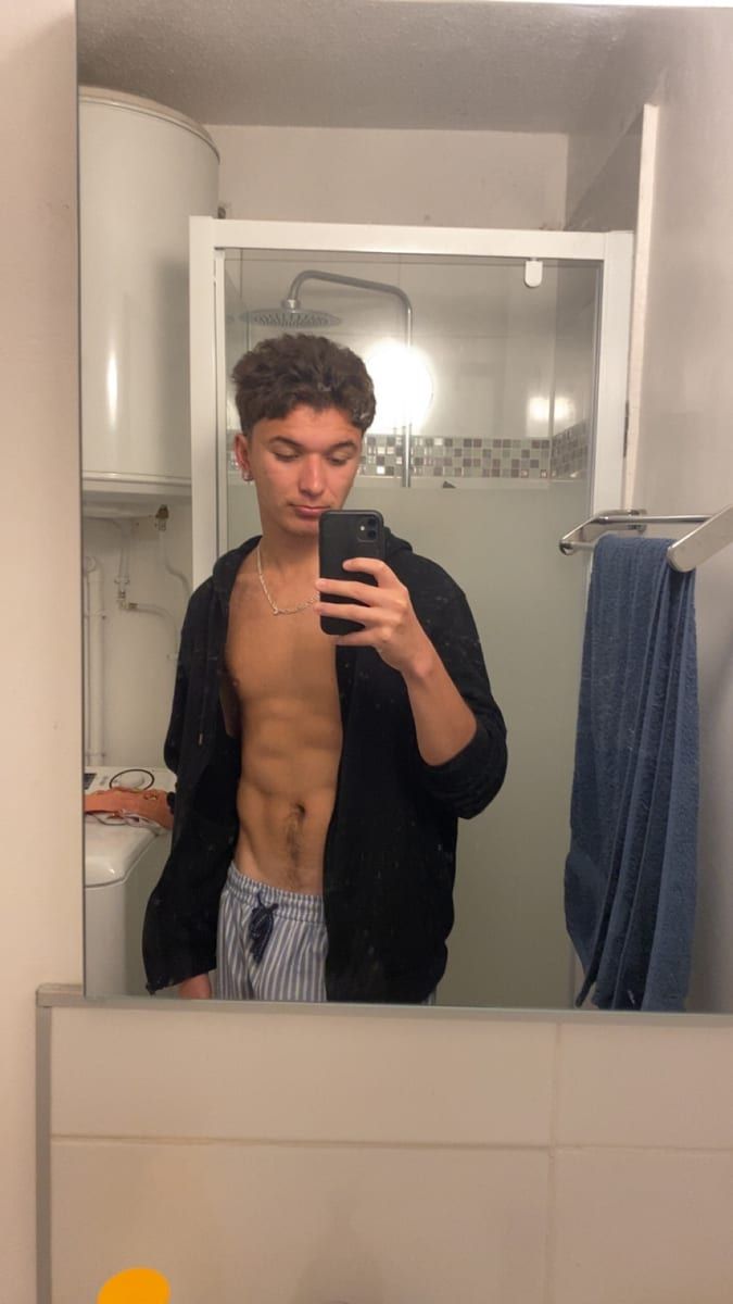 Profil de Florentin, 37 ans, Annonce gay à Saint-Georges-sur-Meuse (Liège)