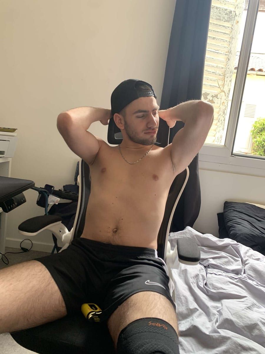 Profil de Kevinn, 24 ans, Annonce gay à Flémalle (Liège)
