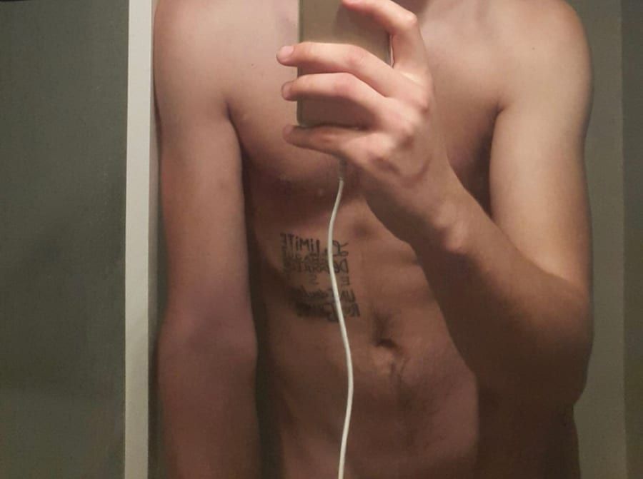 Reza - Annonce gay à Vielsalm Profil de Reza, 31 ans, Annonce gay à Vielsalm (Luxembourg)