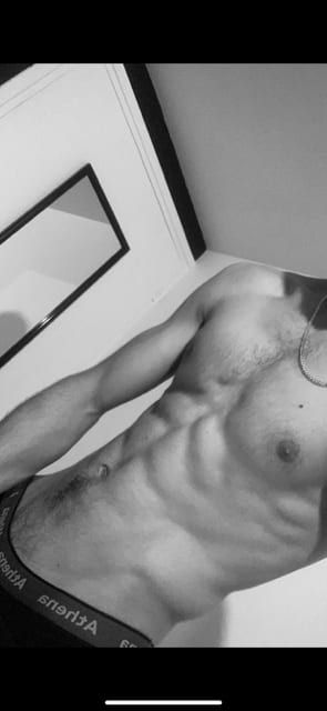Serges - Annonce gay à Estaimpuis Profil de Serges, 37 ans, Annonce gay à Estaimpuis (Hainaut)