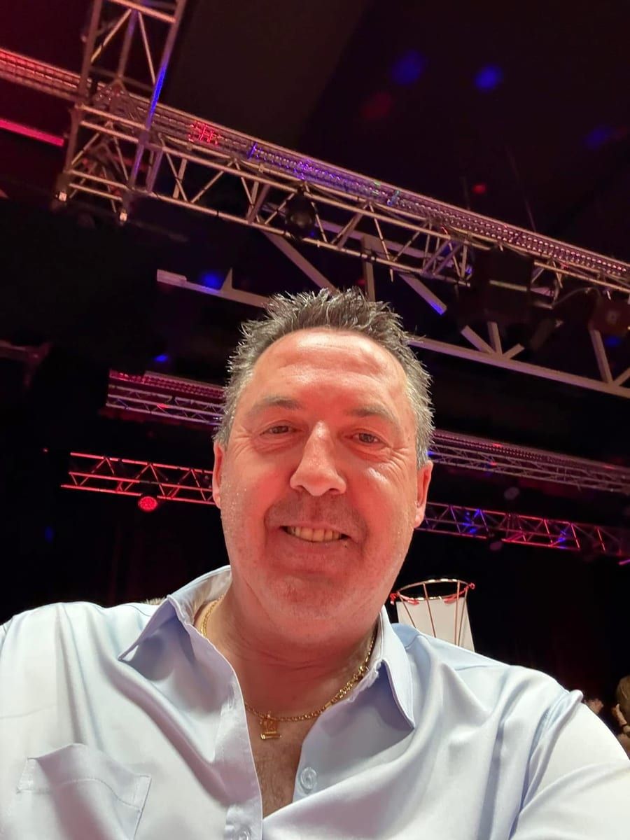 Dior - Annonce gay à Sombreffe Profil de Dior, 41 ans, Annonce gay à Sombreffe (Namur)