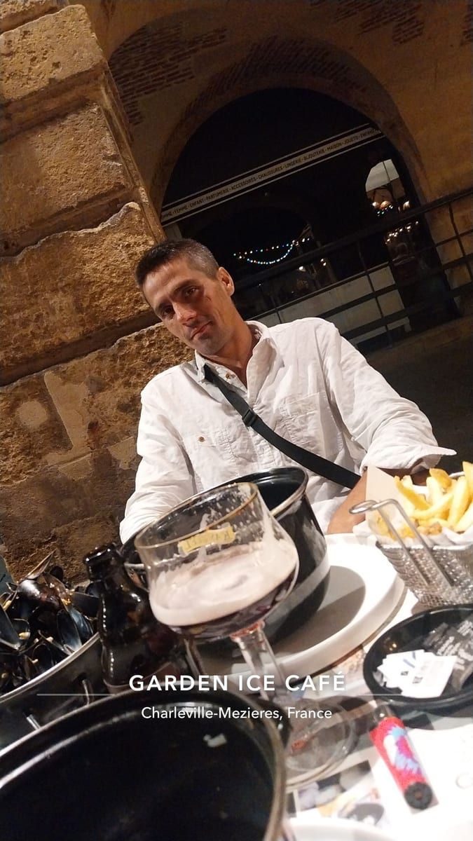 Profil de Jean-edmond, 38 ans, Annonce gay à Vresse-sur-Semois (Namur)