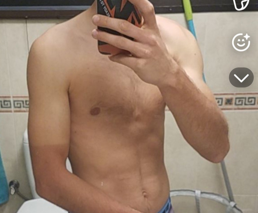 Kaylian - Annonce gay à Froidchapelle Profil de Kaylian, 22 ans, Annonce gay à Froidchapelle (Hainaut)