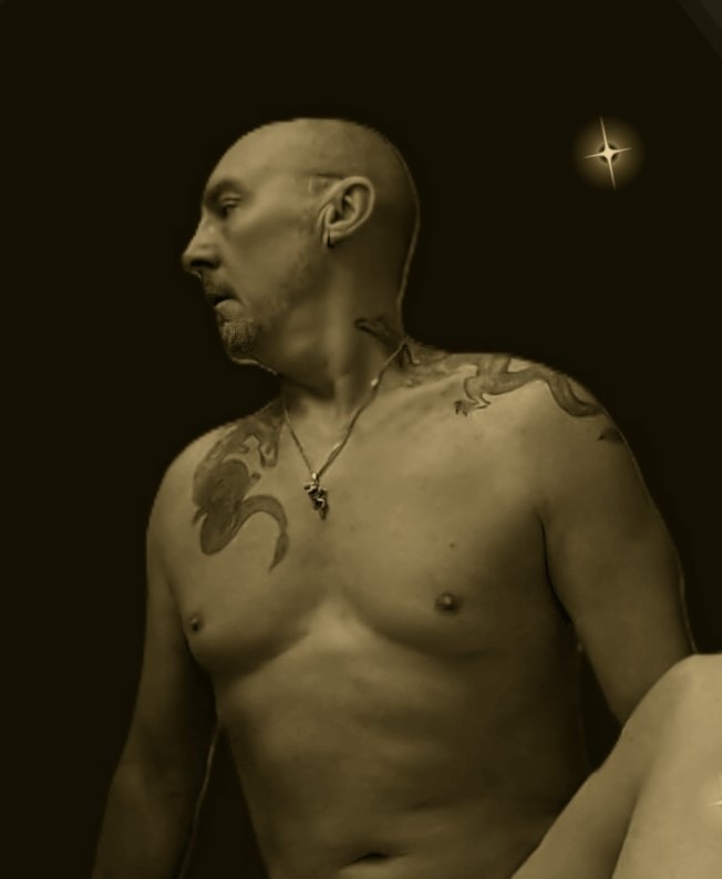 Remigio - Annonce gay à Quévy Profil de Remigio, 45 ans, Annonce gay à Quévy (Hainaut)