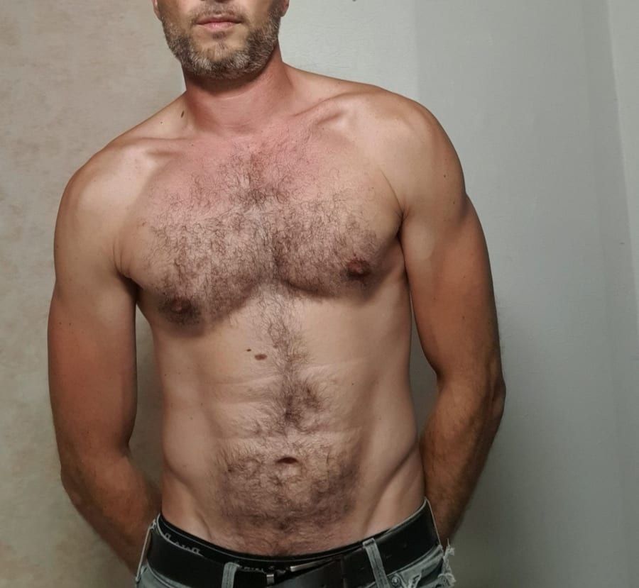 Profil de Maelik, 32 ans, Annonce gay à Woluwe-Saint-Pierre (Bruxelles-Capitale)