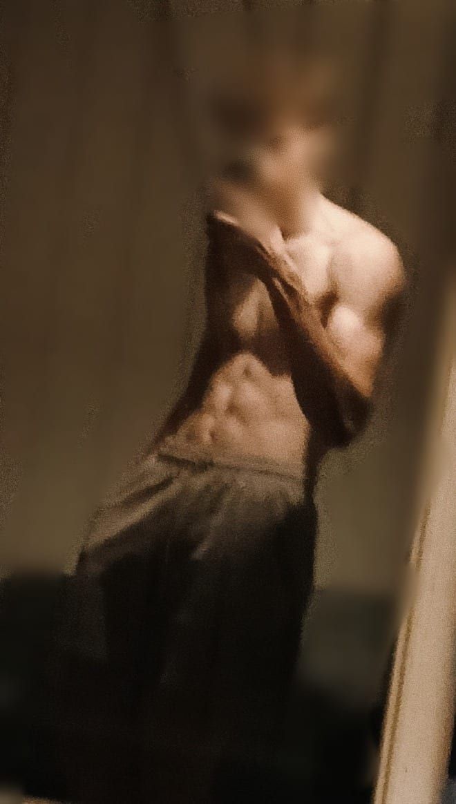 Profil de Sasa, 29 ans, Annonce gay à Woluwe-Saint-Pierre (Bruxelles-Capitale)
