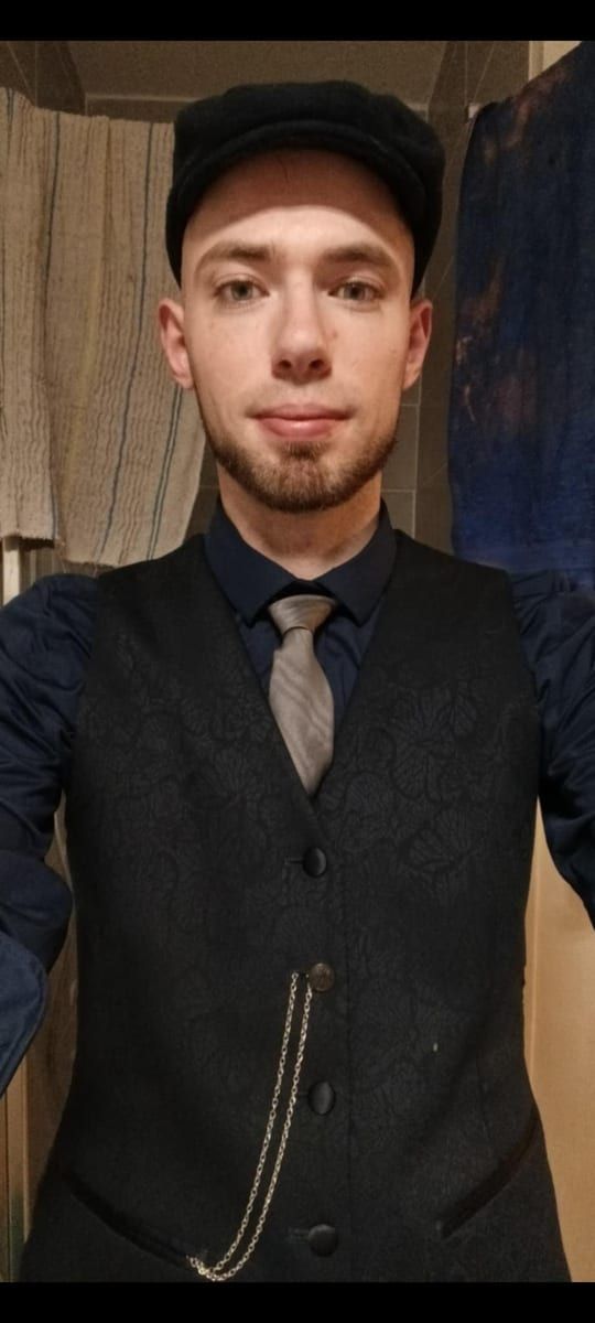 Profil de Alper, 43 ans, Annonce gay à Tinlot (Liège)