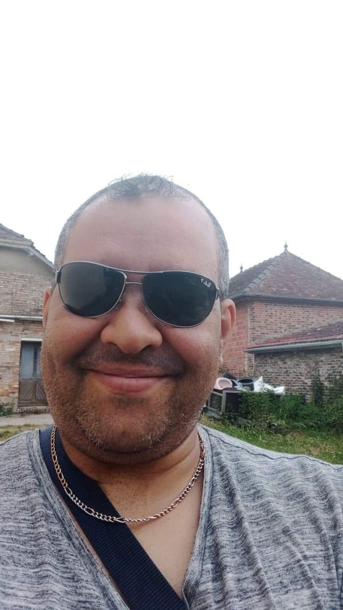 Profil de Laurys, 40 ans, Annonce gay à Floreffe (Namur)