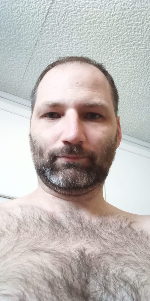 Amauri - Annonce gay à Rebecq Profil de Amauri, 36 ans, Annonce gay à Rebecq (Brabant wallon)