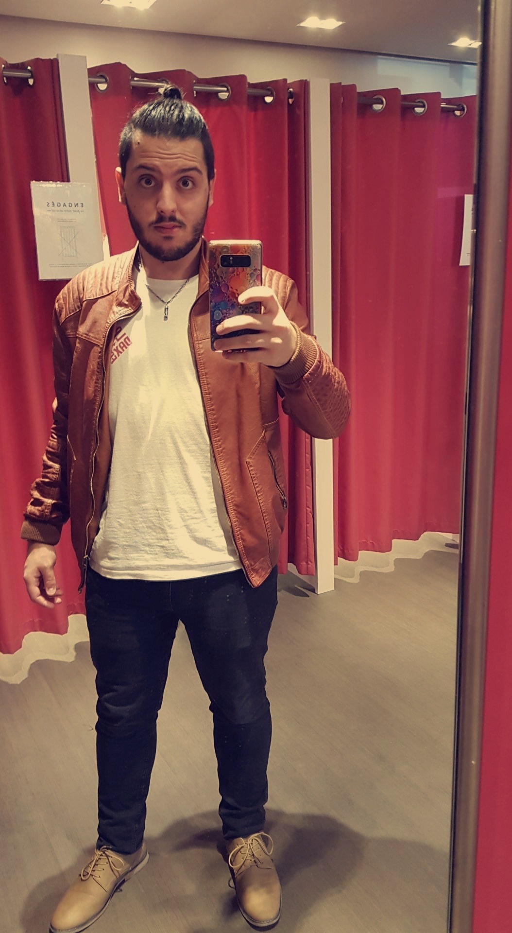 Paul-henry - Annonce gay à Gerpinnes Profil de Paul-henry, 24 ans, Annonce gay à Gerpinnes (Hainaut)