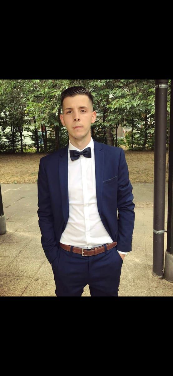 Herald - Annonce gay à Brugelette Profil de Herald, 45 ans, Annonce gay à Brugelette (Hainaut)
