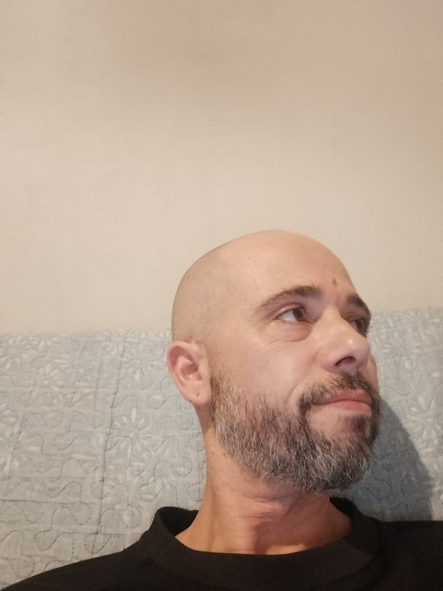 Profil de Jebril, 34 ans, Annonce gay à Hannut (Liège)