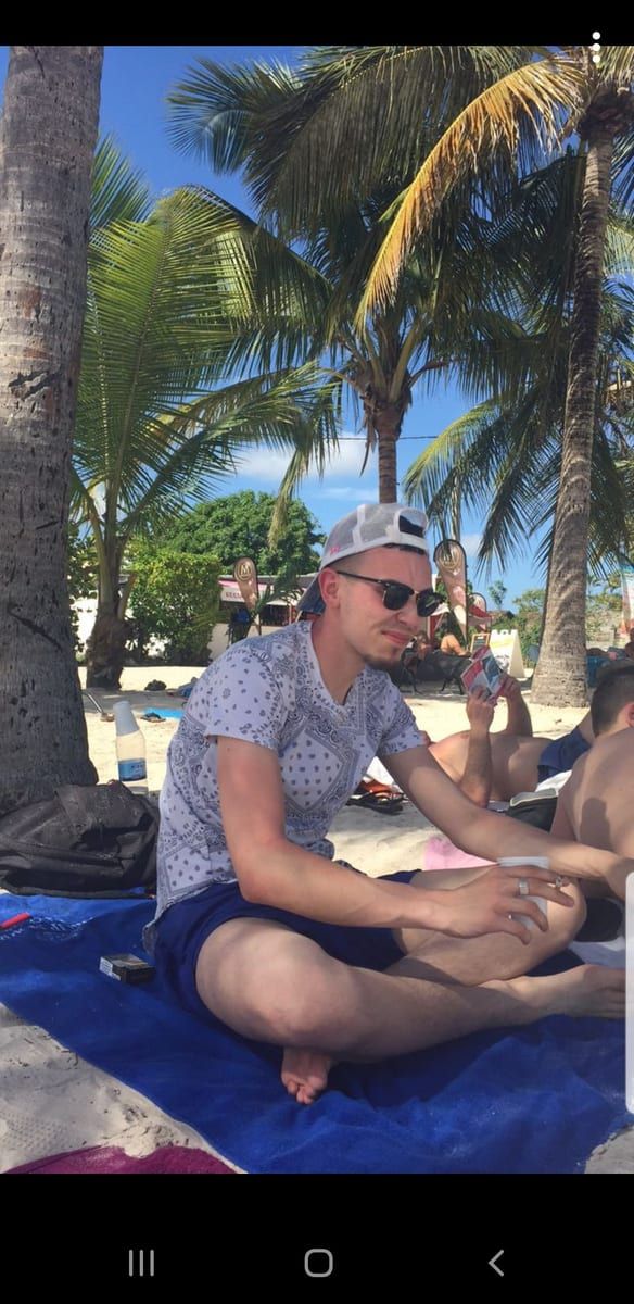 Profil de Dante, 45 ans, Annonce gay à Chiny (Luxembourg)