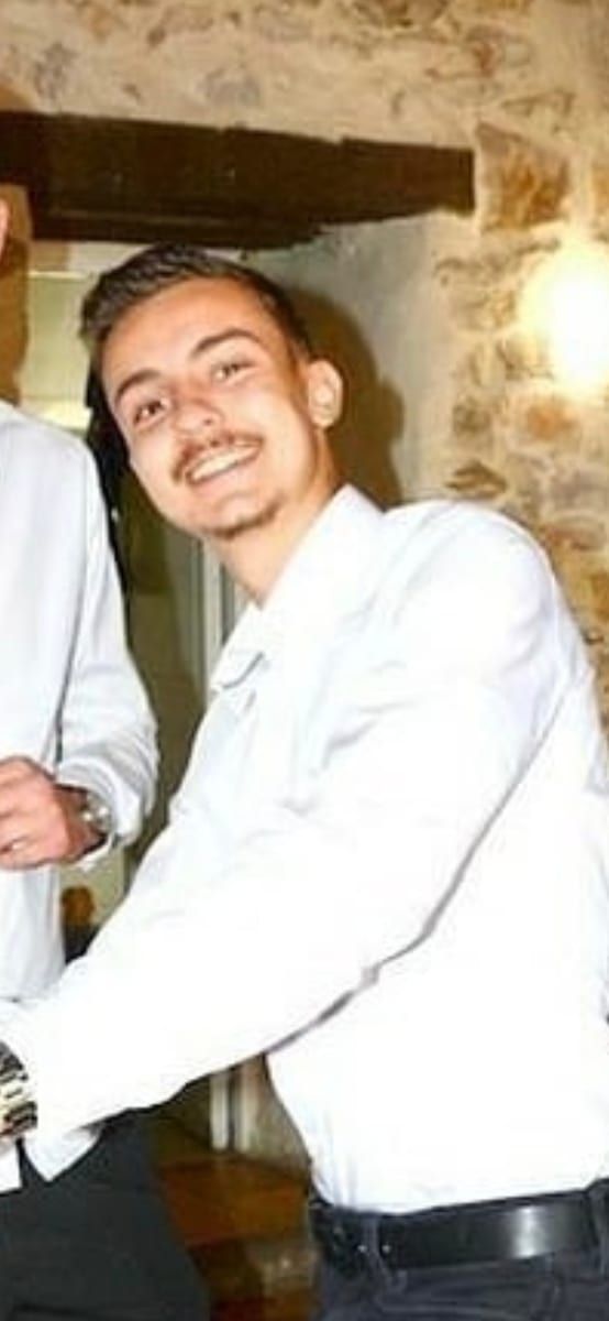 Profil de Mirkan, 28 ans, Annonce gay à Ottignies-Louvain-la-Neuve (Brabant wallon)
