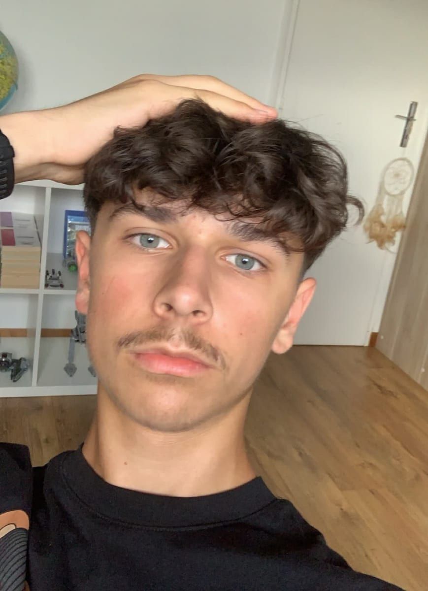 Dickson - Annonce gay à Gouvy Profil de Dickson, 30 ans, Annonce gay à Gouvy (Luxembourg)