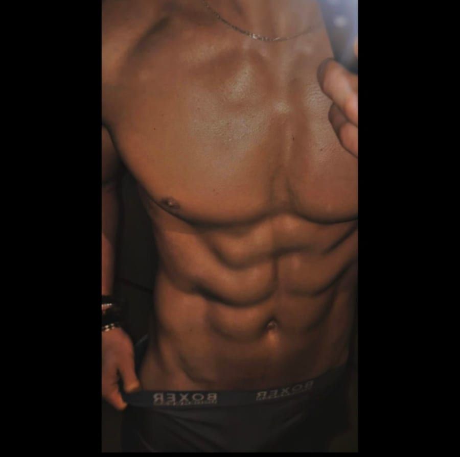 Danyl - Annonce gay à Binche Profil de Danyl, 31 ans, Annonce gay à Binche (Hainaut)
