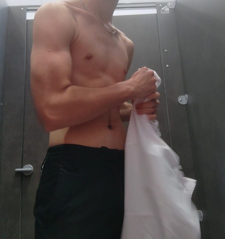Profil de Ryhan, 26 ans, Annonce gay à Hamoir (Liège)