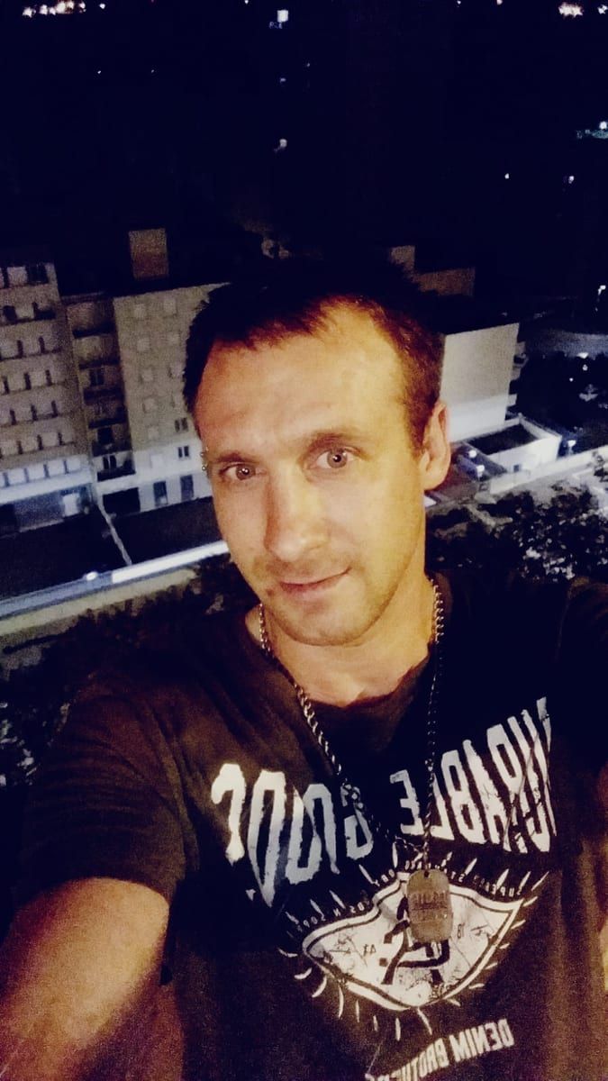 Profil de Mabrouck, 25 ans, Annonce gay à Lobbes (Hainaut)