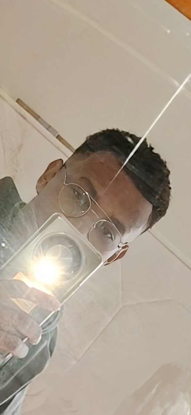 Profil de Pierre-vincent, 25 ans, Annonce gay à Tubize (Brabant wallon)