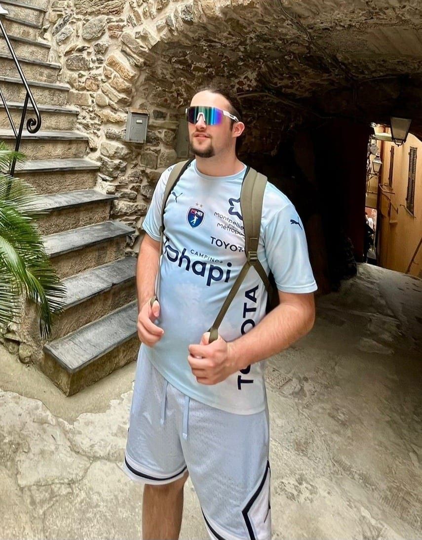 Galahad - Annonce gay à Beauvechain Profil de Galahad, 41 ans, Annonce gay à Beauvechain (Brabant wallon)