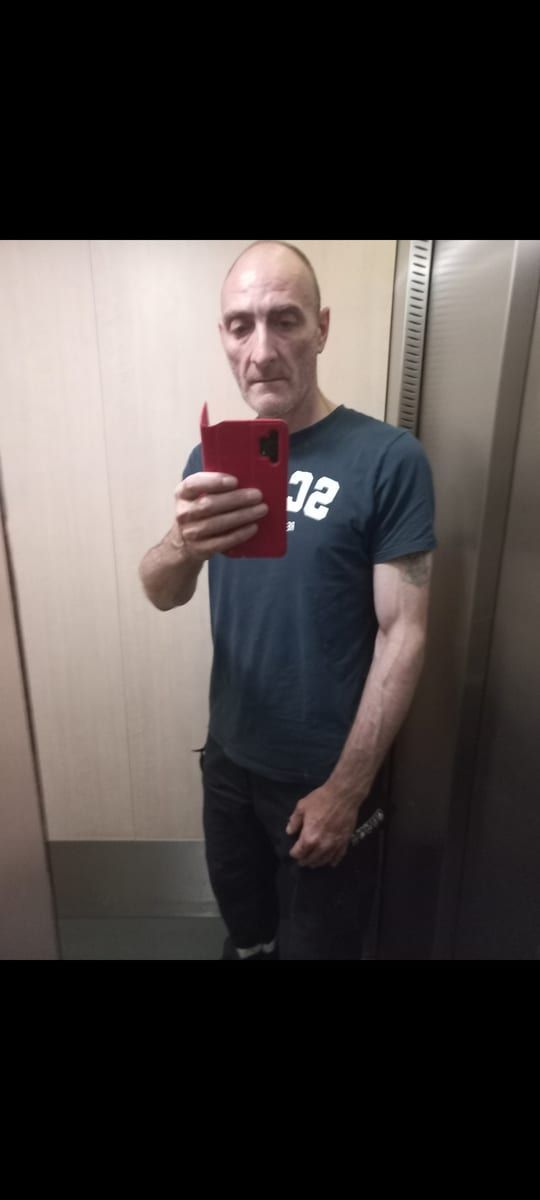 Bruneau - Annonce gay à Flobecq Profil de Bruneau, 39 ans, Annonce gay à Flobecq (Hainaut)