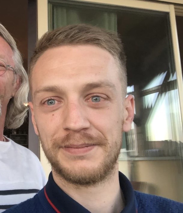 Hervé - Annonce gay à Saint-Hubert Profil de Hervé, 26 ans, Annonce gay à Saint-Hubert (Luxembourg)