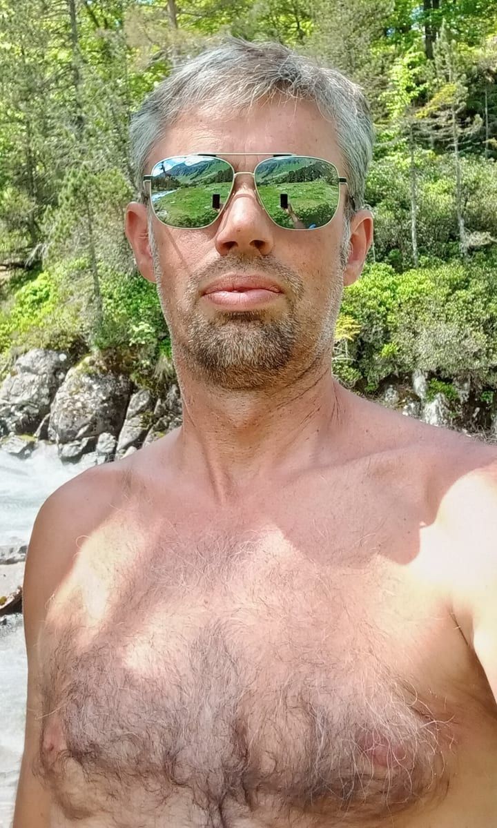 Profil de Fahim, 25 ans, Annonce gay à Anthisnes (Liège)