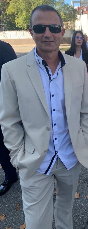 Iliasse - Annonce gay à Anderlues Profil de Iliasse, 45 ans, Annonce gay à Anderlues (Hainaut)